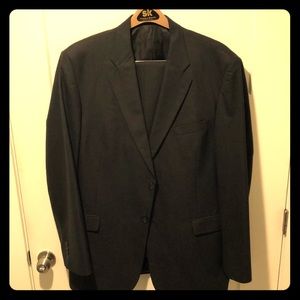 Men's suit